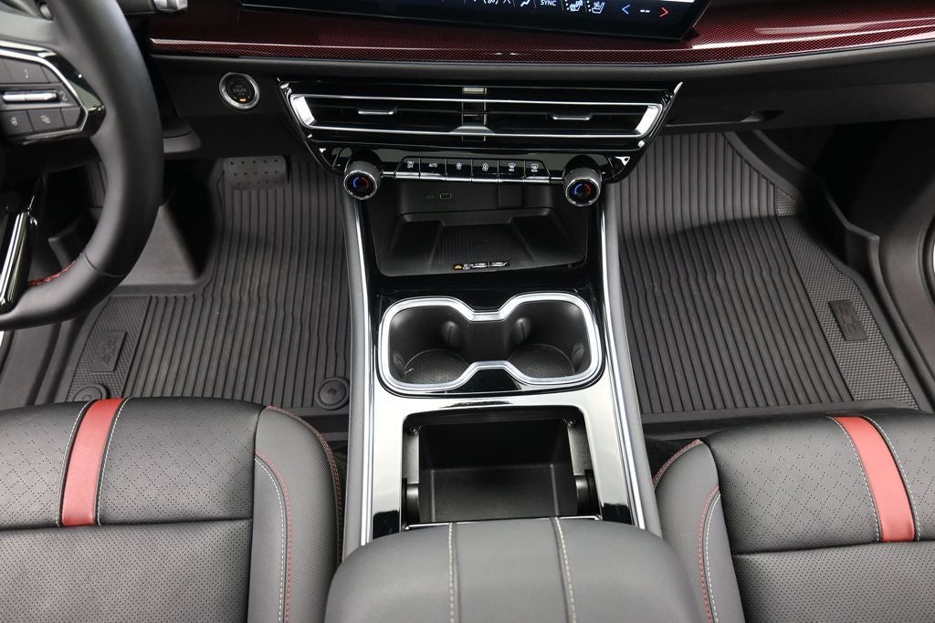 2024 Chevrolet Traverse AWD RS