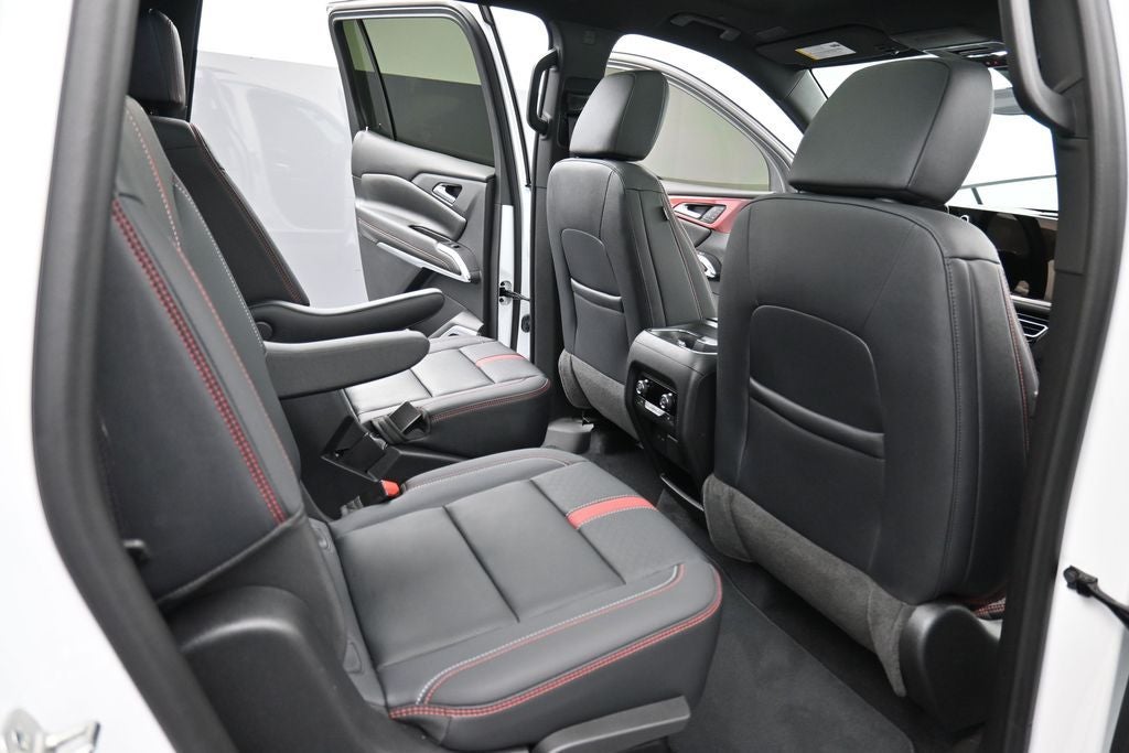 2024 Chevrolet Traverse AWD RS
