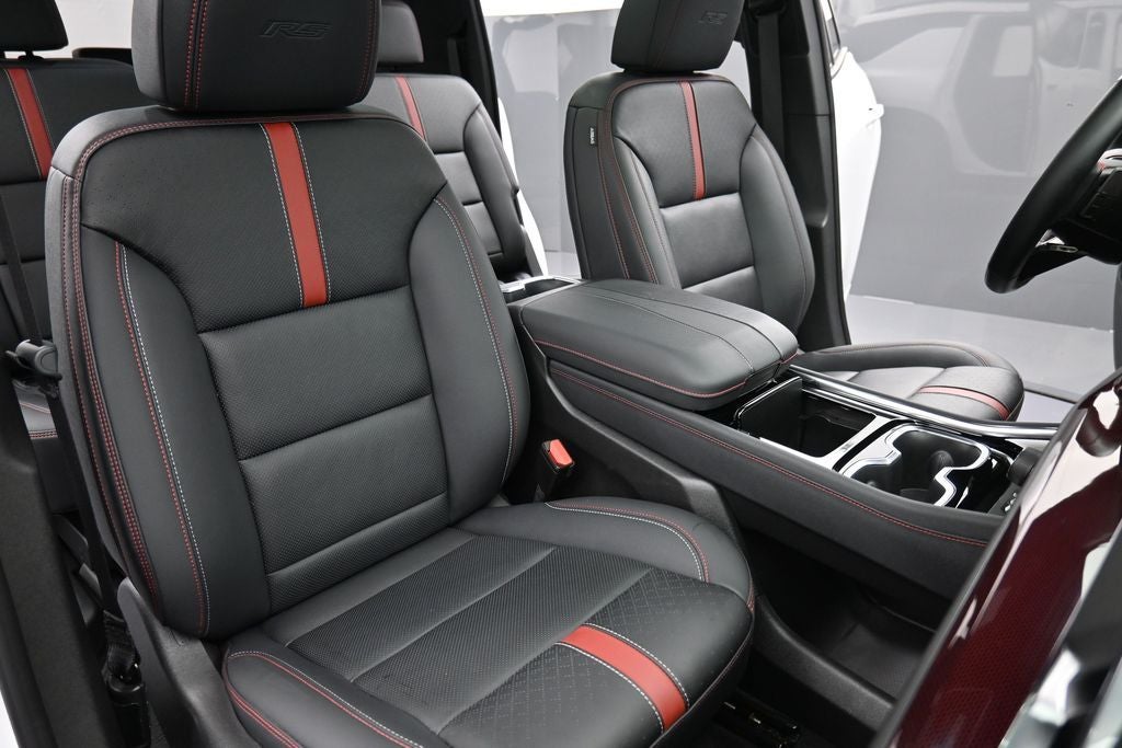 2024 Chevrolet Traverse AWD RS