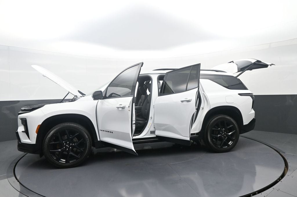 2024 Chevrolet Traverse AWD RS