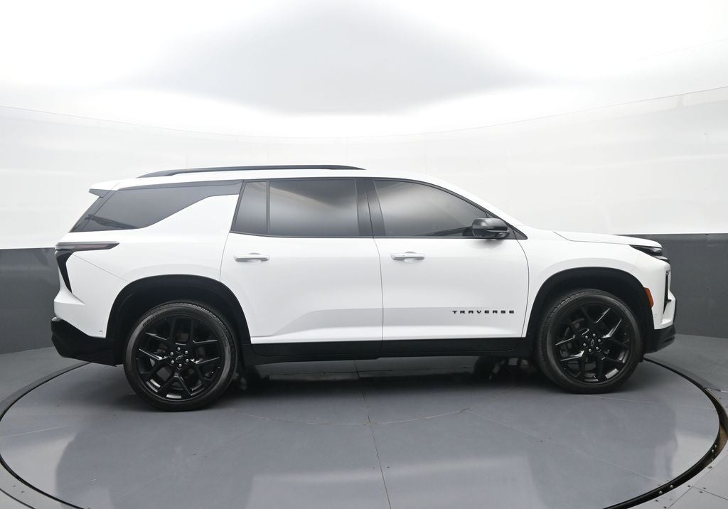 2024 Chevrolet Traverse AWD RS