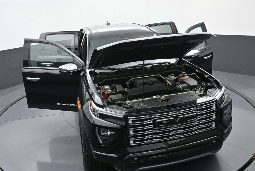 2023 GMC Canyon 4WD Denali