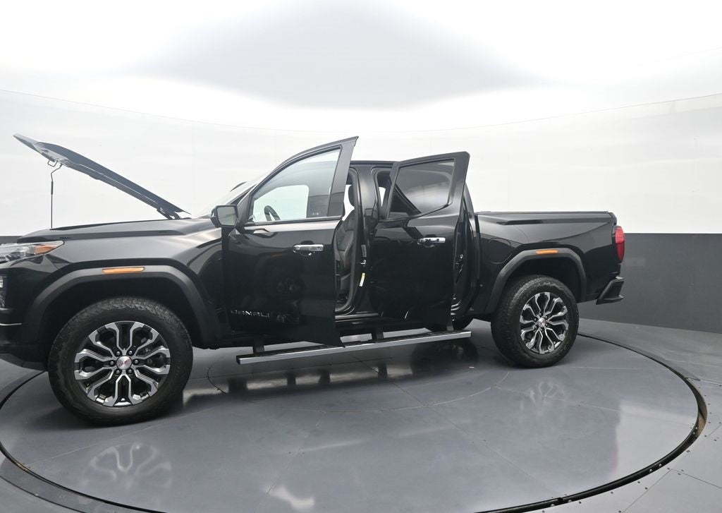 2023 GMC Canyon 4WD Denali