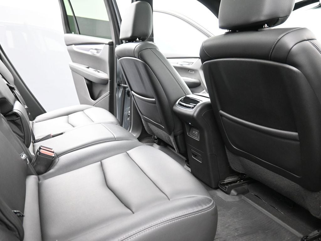 2023 Cadillac XT6 FWD Luxury