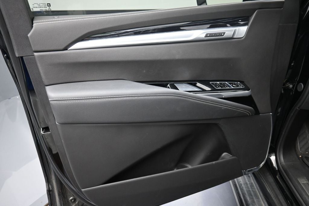 2025 Cadillac Escalade ESV 4WD Sport