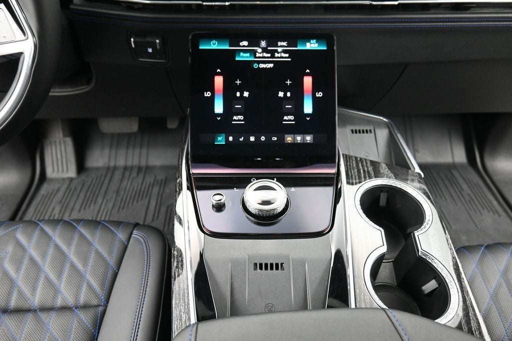 2026 Cadillac ESCALADE IQ Sport