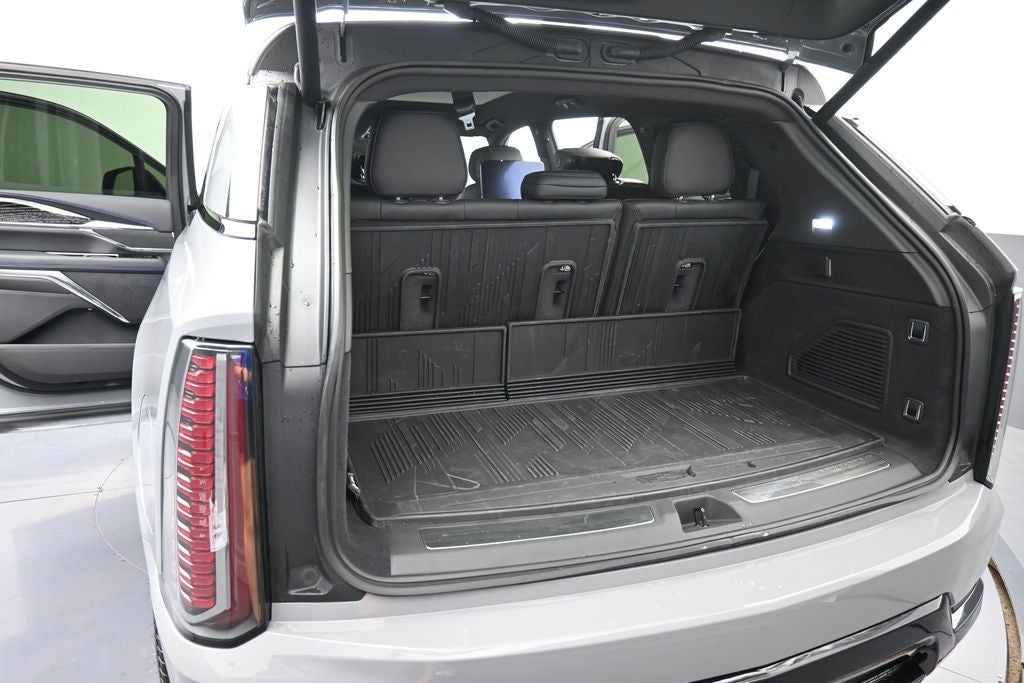 2026 Cadillac ESCALADE IQ Sport