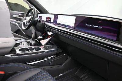 2026 Cadillac ESCALADE IQ Sport