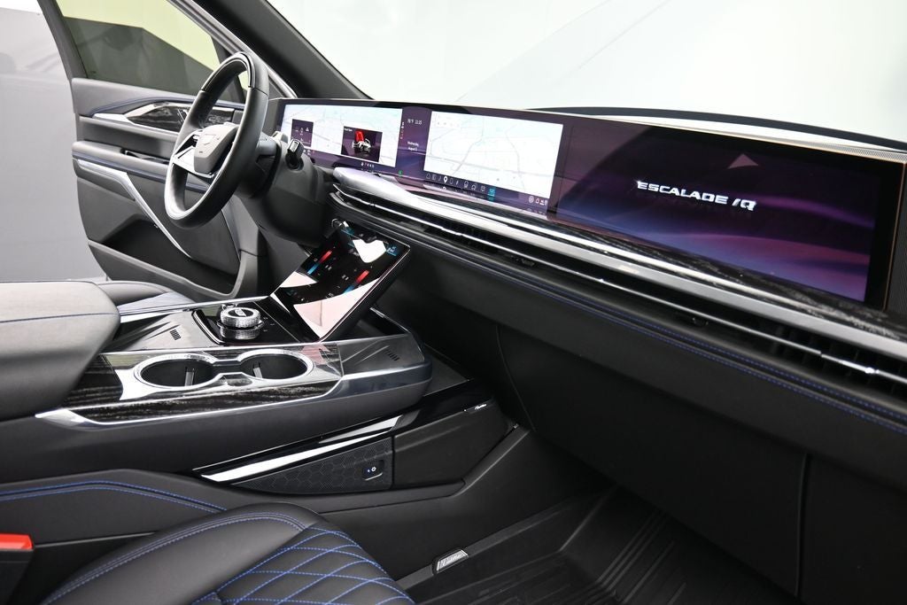 2026 Cadillac ESCALADE IQ Sport
