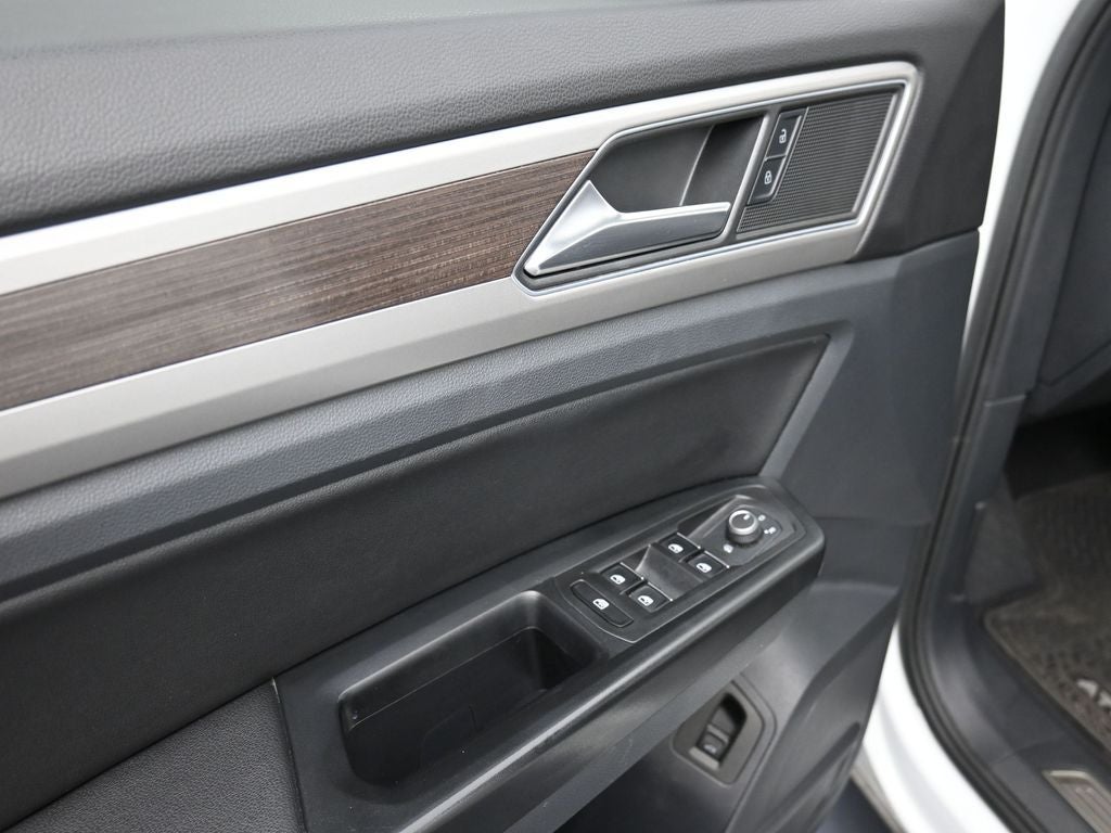 2019 Volkswagen Atlas Base