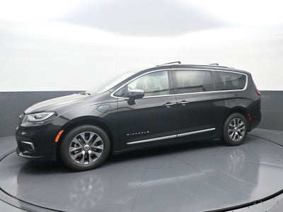 2023 Chrysler Pacifica Hybrid Hybrid Pinnacle