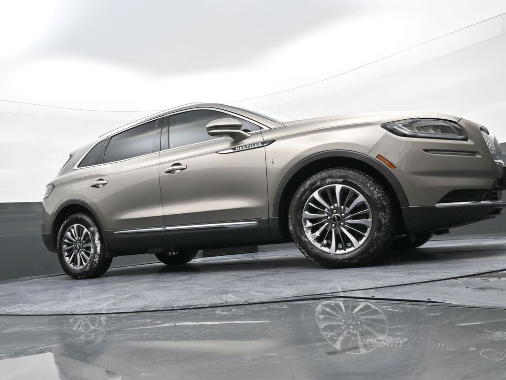 2021 Lincoln Nautilus Reserve