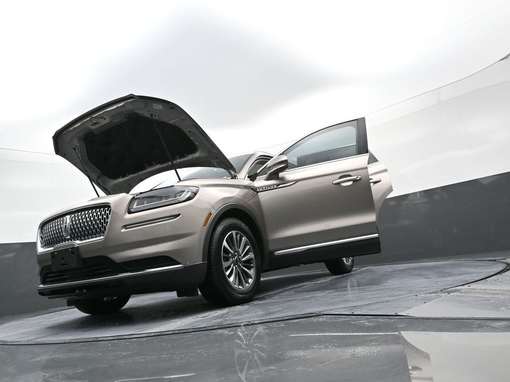 2021 Lincoln Nautilus Reserve