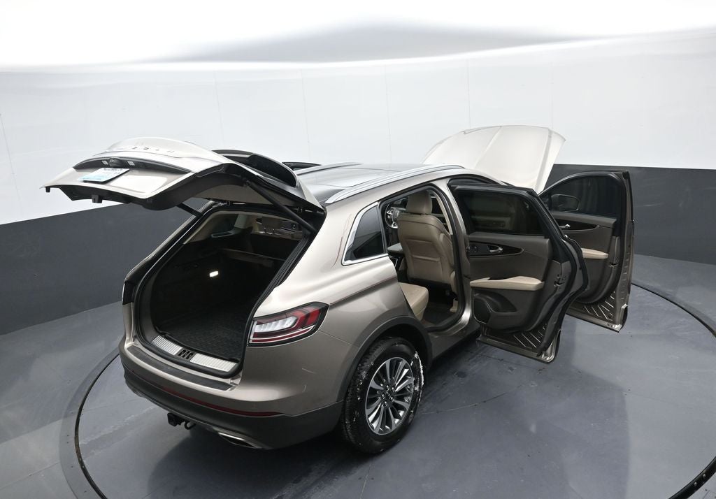 2021 Lincoln Nautilus Reserve