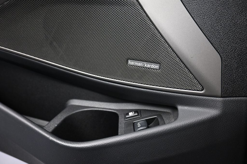 2023 BMW 3 Series 330e xDrive