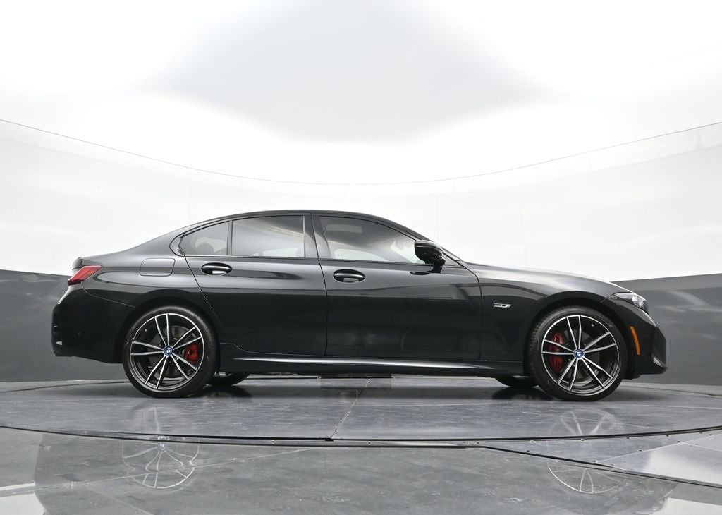 2023 BMW 3 Series 330e xDrive