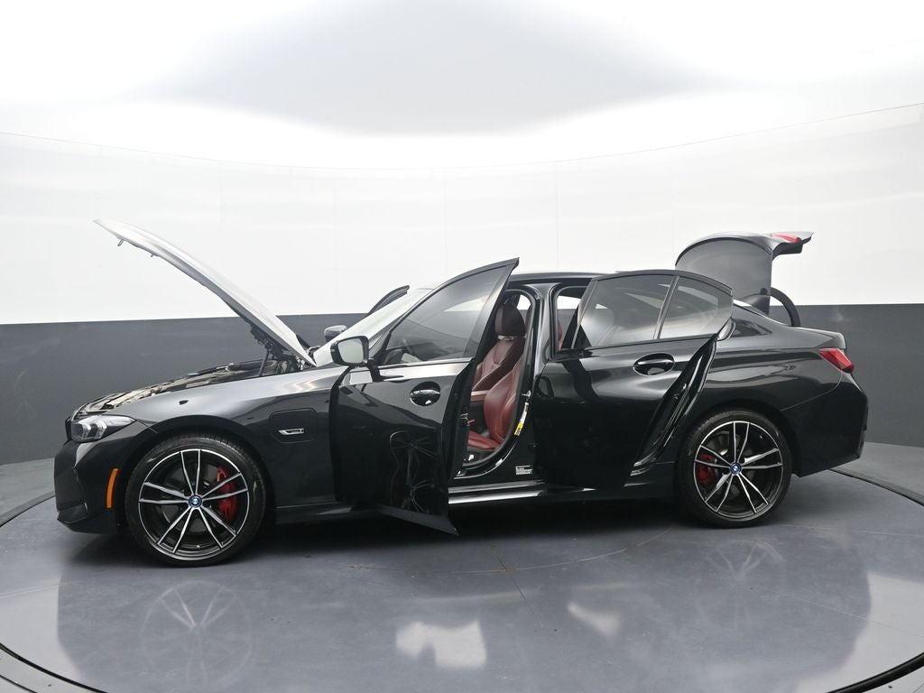 2023 BMW 3 Series 330e xDrive