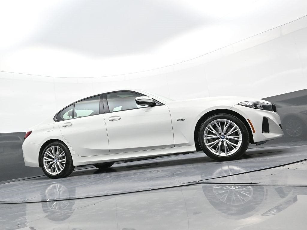 2023 BMW 3 Series 330e xDrive