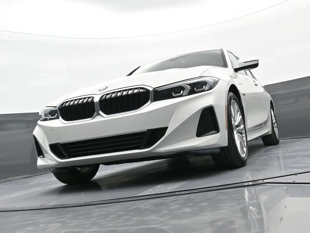 2023 BMW 3 Series 330e xDrive