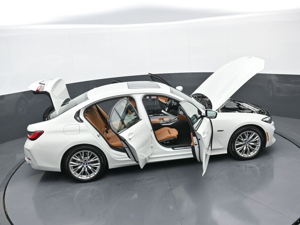 2023 BMW 3 Series 330e xDrive