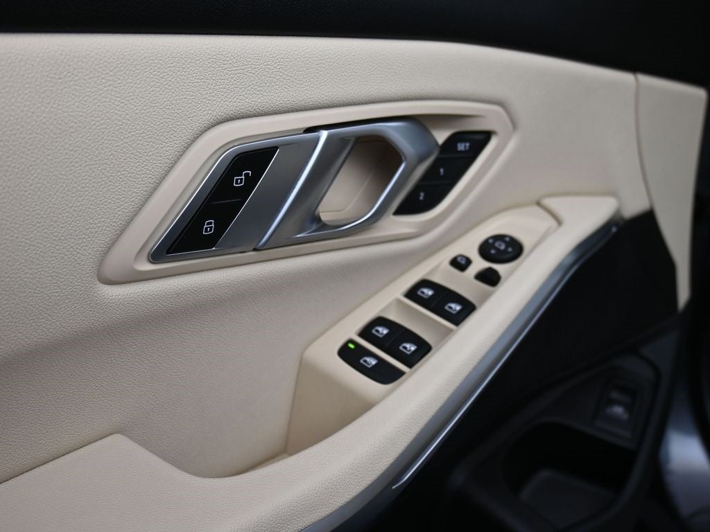 2021 BMW 3 Series 330i xDrive