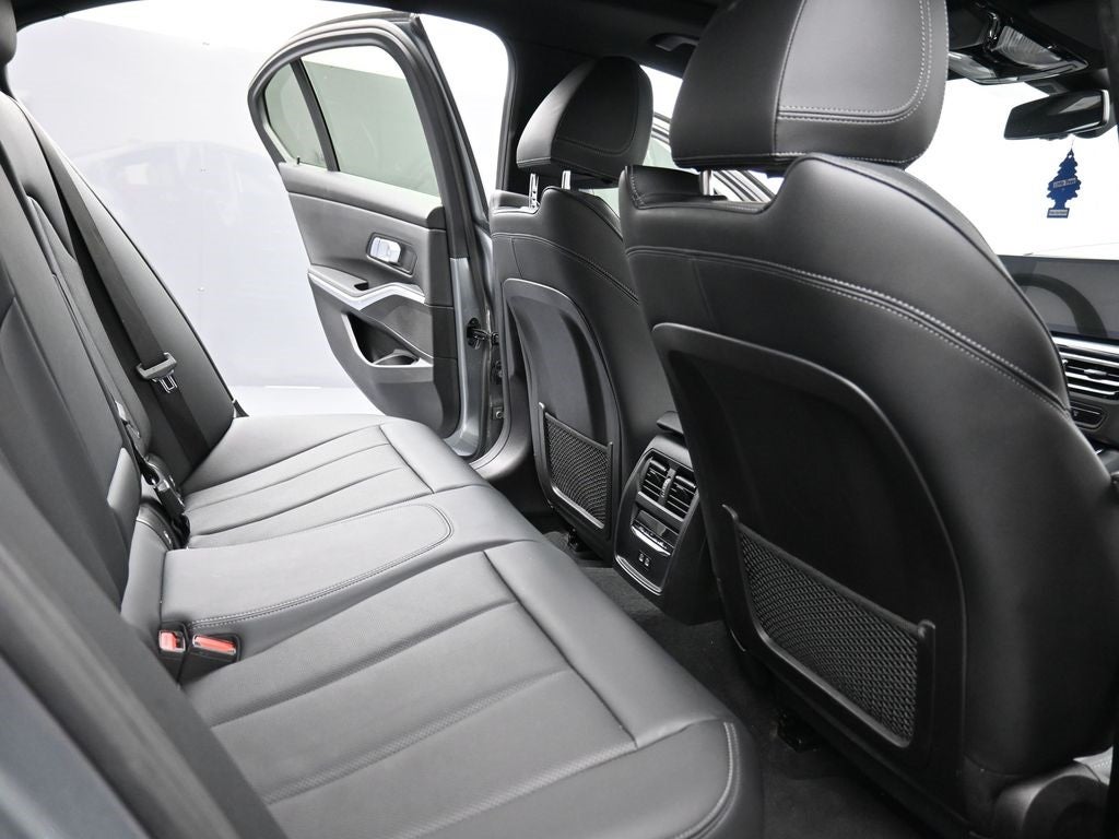 2023 BMW 3 Series 330i xDrive