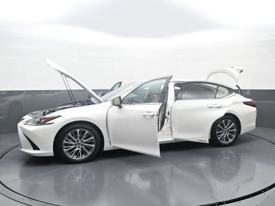 2020 Lexus ES ES 300h