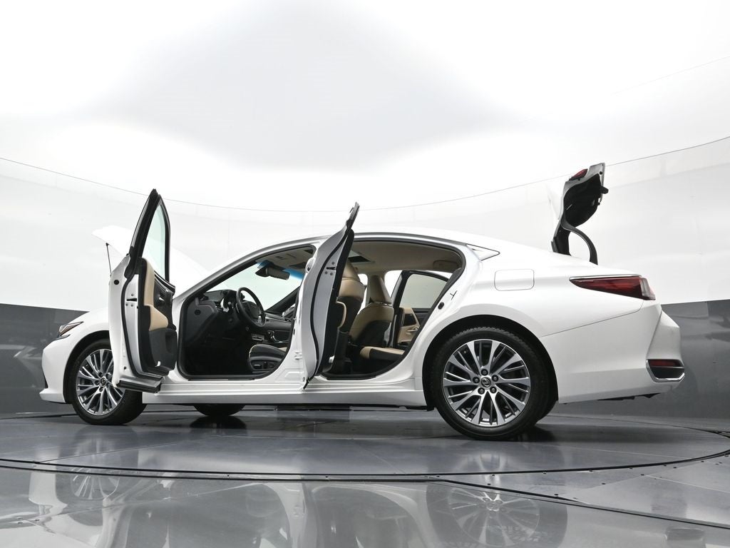 2020 Lexus ES ES 300h