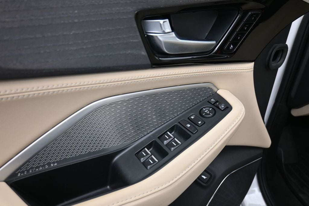 2022 Acura MDX w/Advance Package