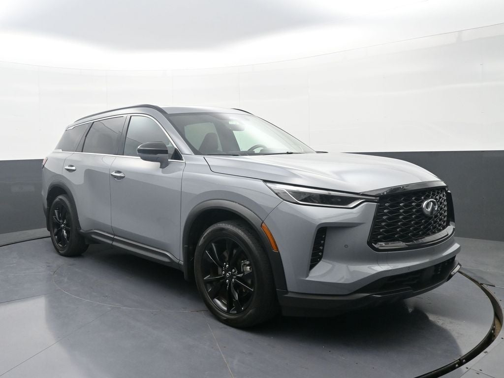 2025 INFINITI QX60 LUXE