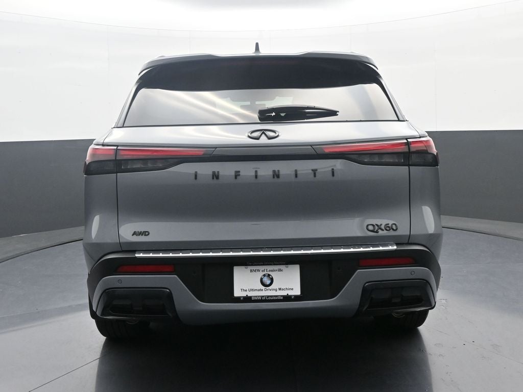 2025 INFINITI QX60 LUXE