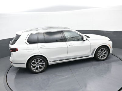2025 BMW X7 xDrive40i
