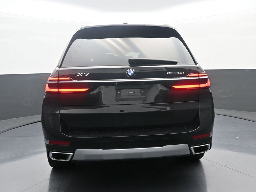 2026 BMW X7 xDrive40i