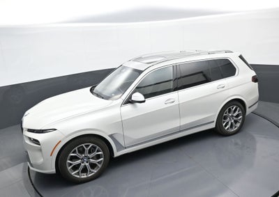 2025 BMW X7 xDrive40i