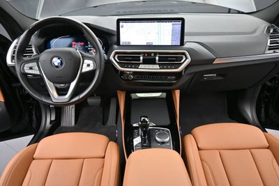 2024 BMW X4 xDrive30i