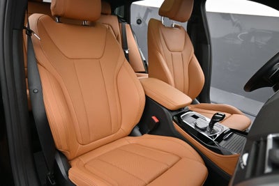 2024 BMW X4 xDrive30i