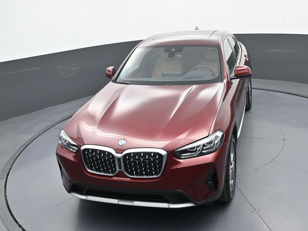 2025 BMW X4 xDrive30i