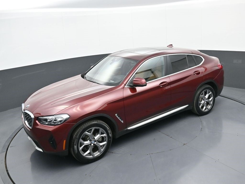 2025 BMW X4 xDrive30i