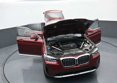 2025 BMW X4 xDrive30i