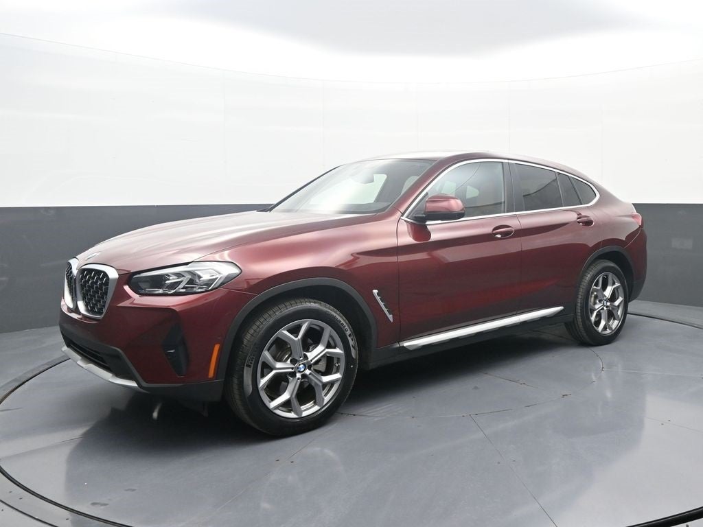 2025 BMW X4 xDrive30i
