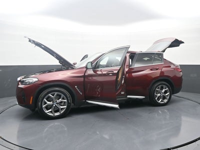 2025 BMW X4 xDrive30i