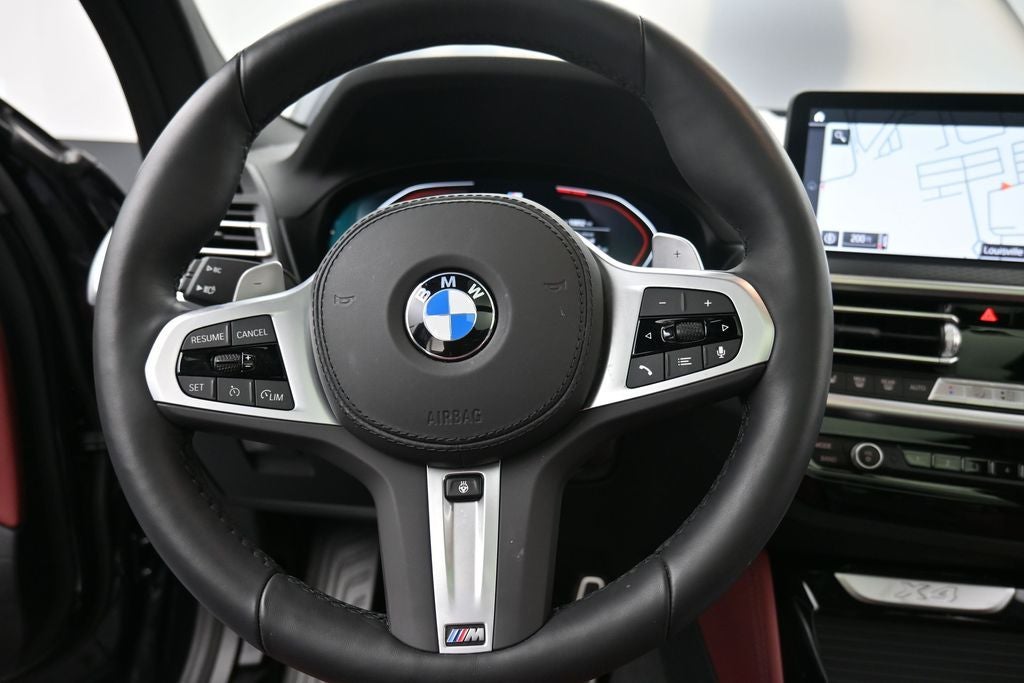 2025 BMW X4 xDrive30i