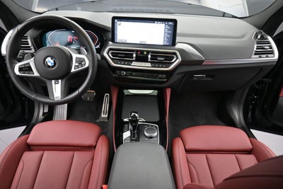 2025 BMW X4 xDrive30i