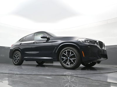 2025 BMW X4 xDrive30i