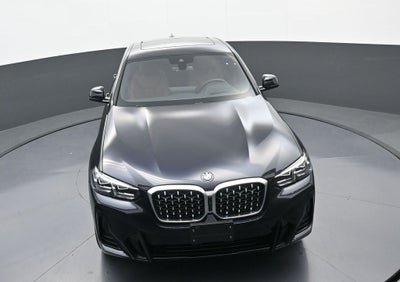 2025 BMW X4 xDrive30i