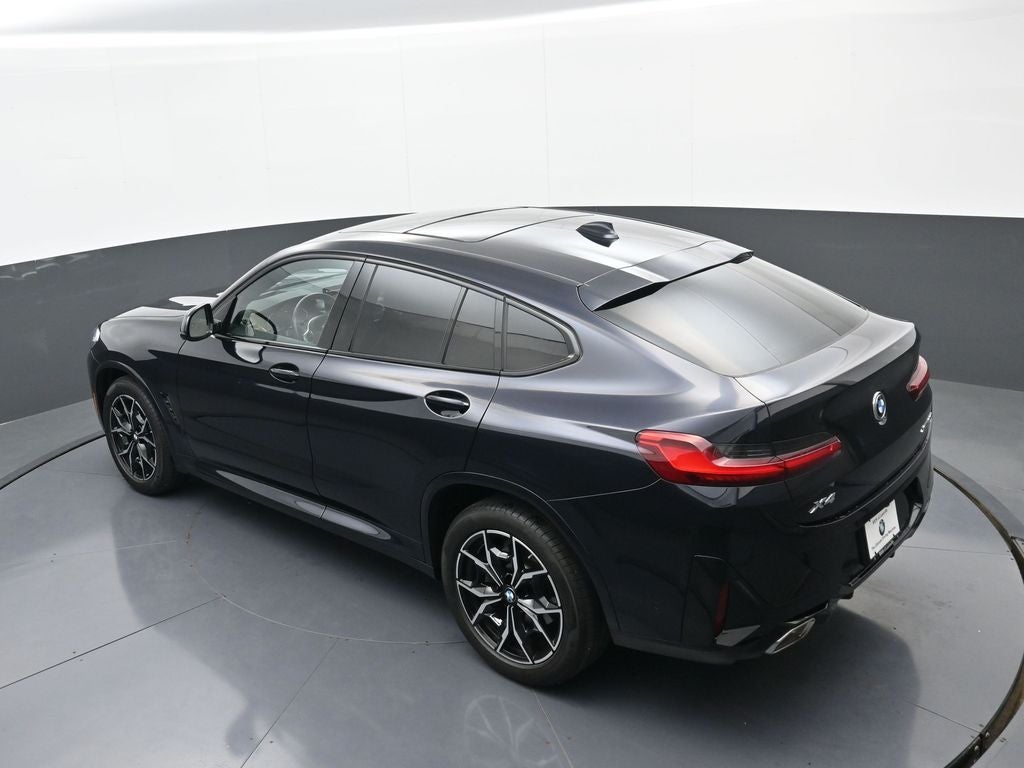 2025 BMW X4 xDrive30i