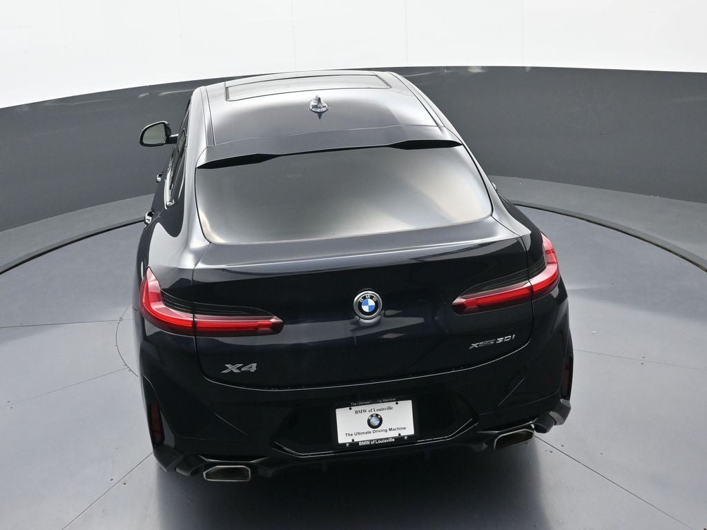 2025 BMW X4 xDrive30i