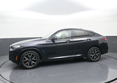 2025 BMW X4 xDrive30i