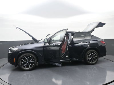 2025 BMW X4 xDrive30i