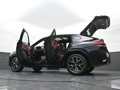 2025 BMW X4 xDrive30i